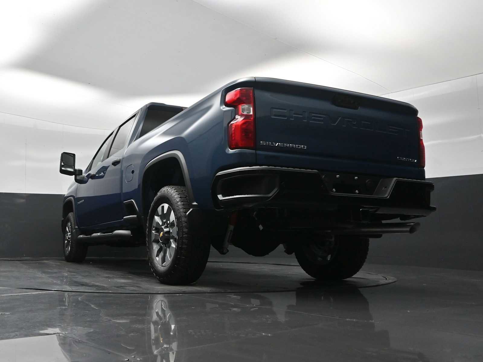 New 2026 Chevrolet Silverado 2500 Custom w/ Custom Value Package image 19