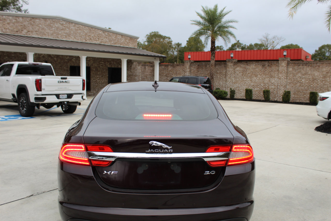 Used 2015 Jaguar XF Portfolio image 5