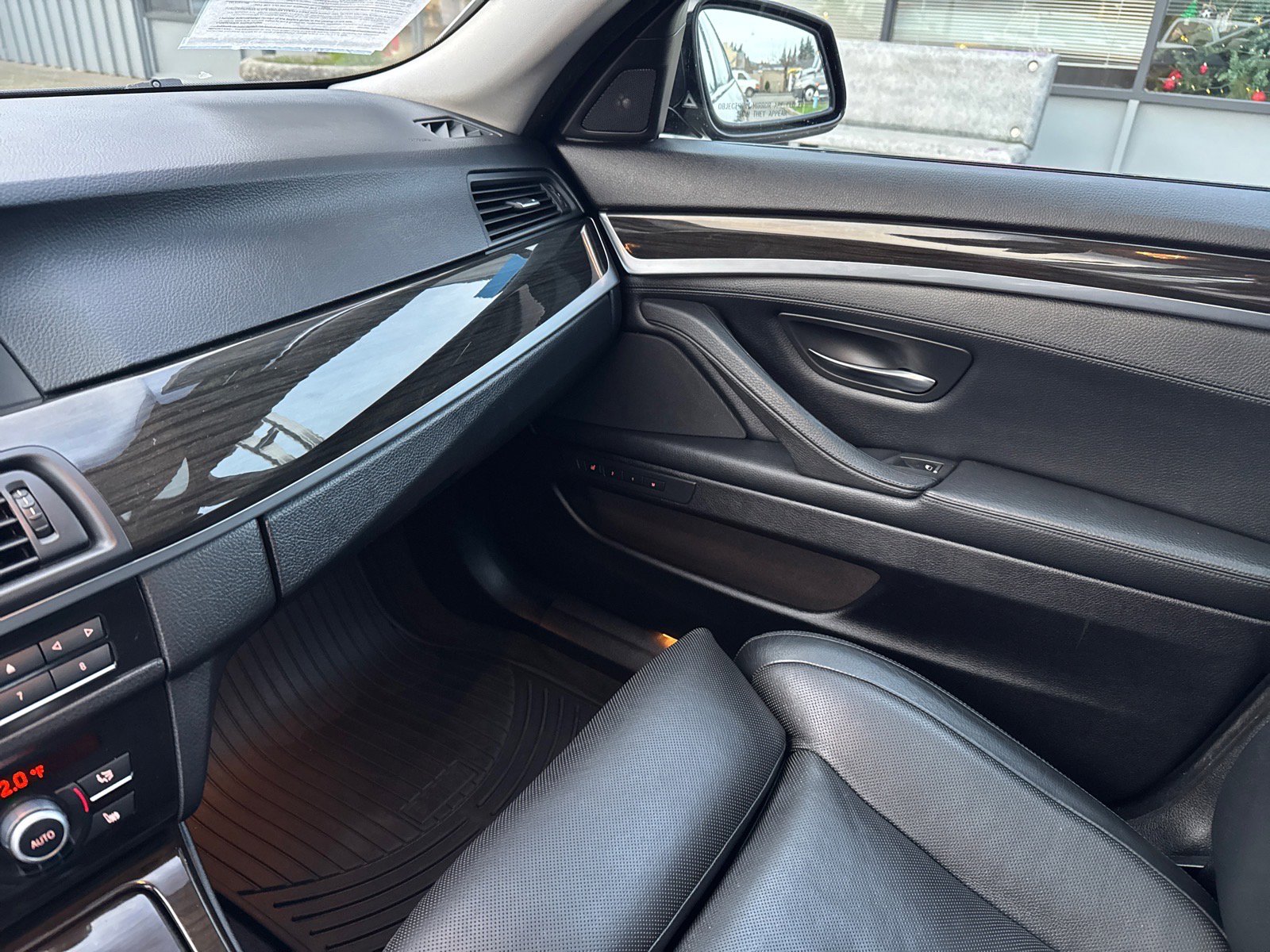 Used 2011 BMW 535i Sedan image 13