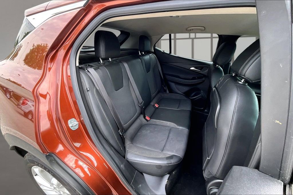 Used 2021 Buick Encore GX Preferred w/ Cold Weather Comfort Package FWD image 27