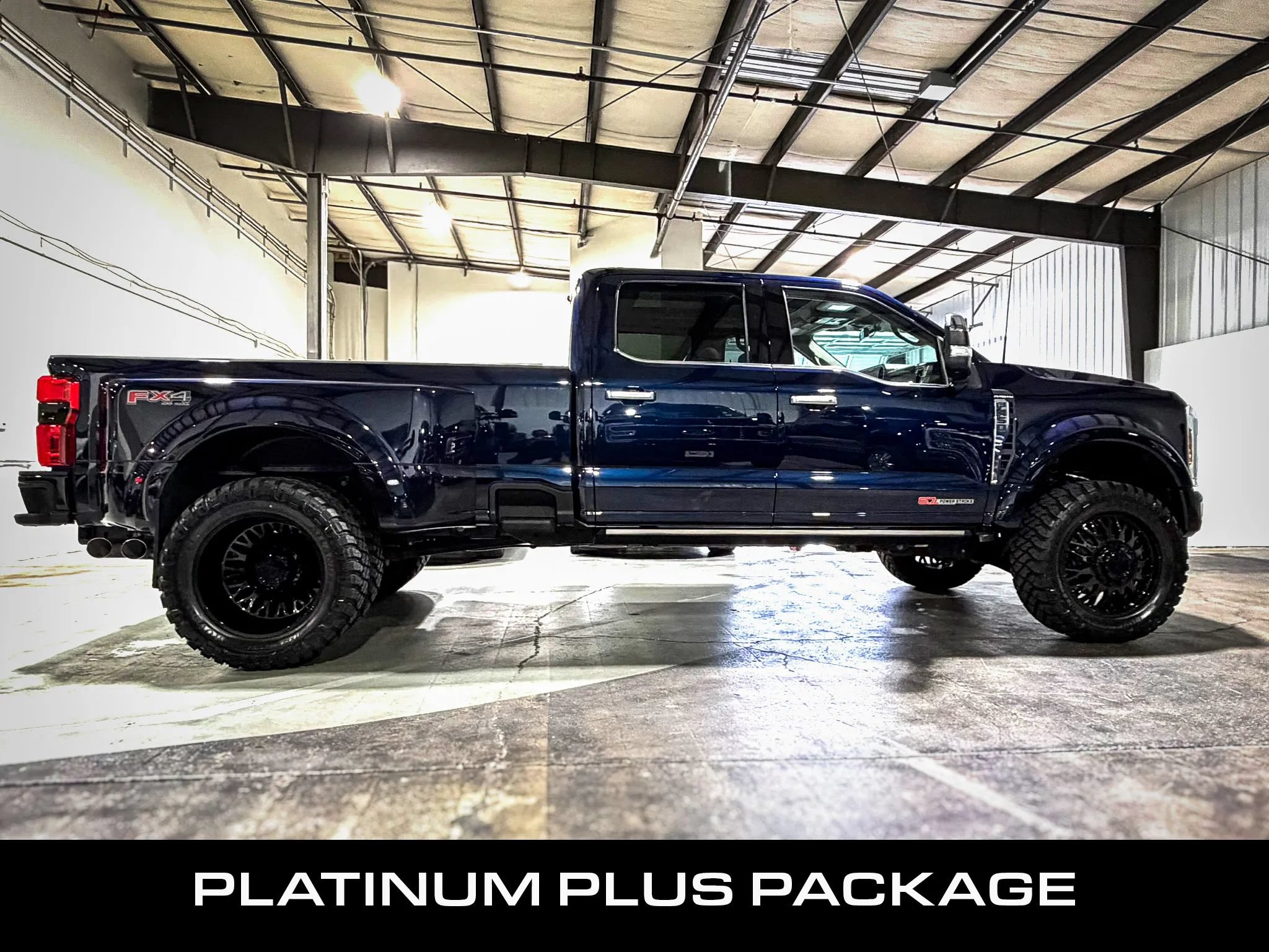 Used 2025 Ford F450 Platinum w/ Platinum Plus Package AWD/4WD image 5