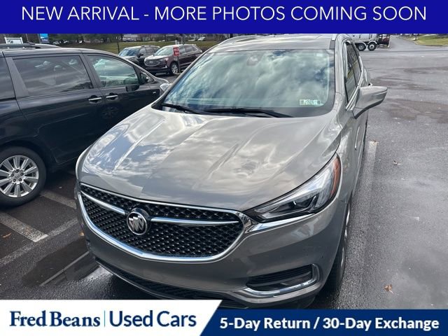 Used 2018 Buick Enclave Avenir w/ Avenir Technology Package image 1