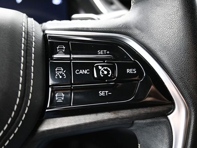 Used 2022 Jeep Grand Cherokee L Overland w/ Luxury Tech Group IV image 35