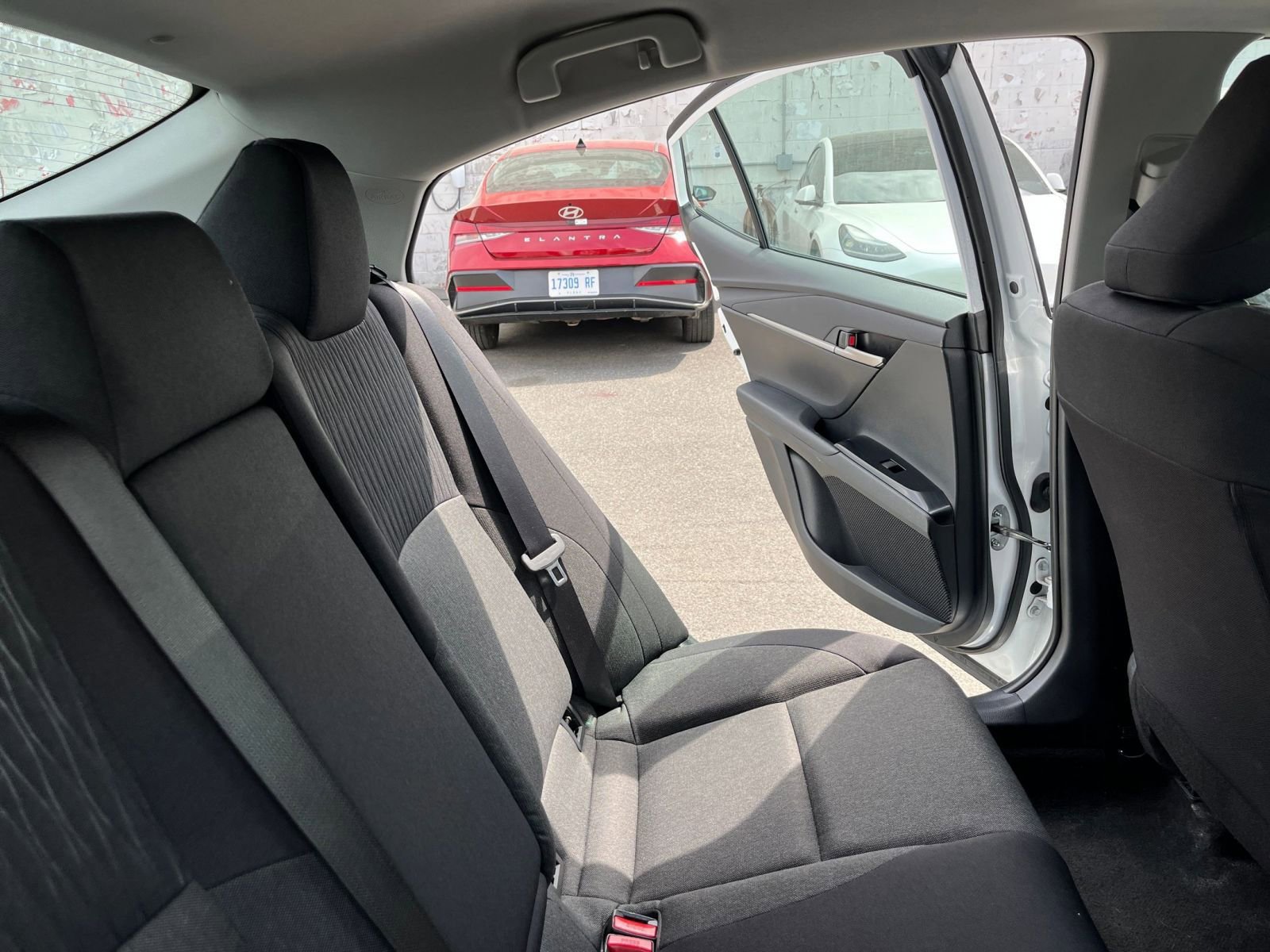 Used 2025 Toyota Camry LE image 36