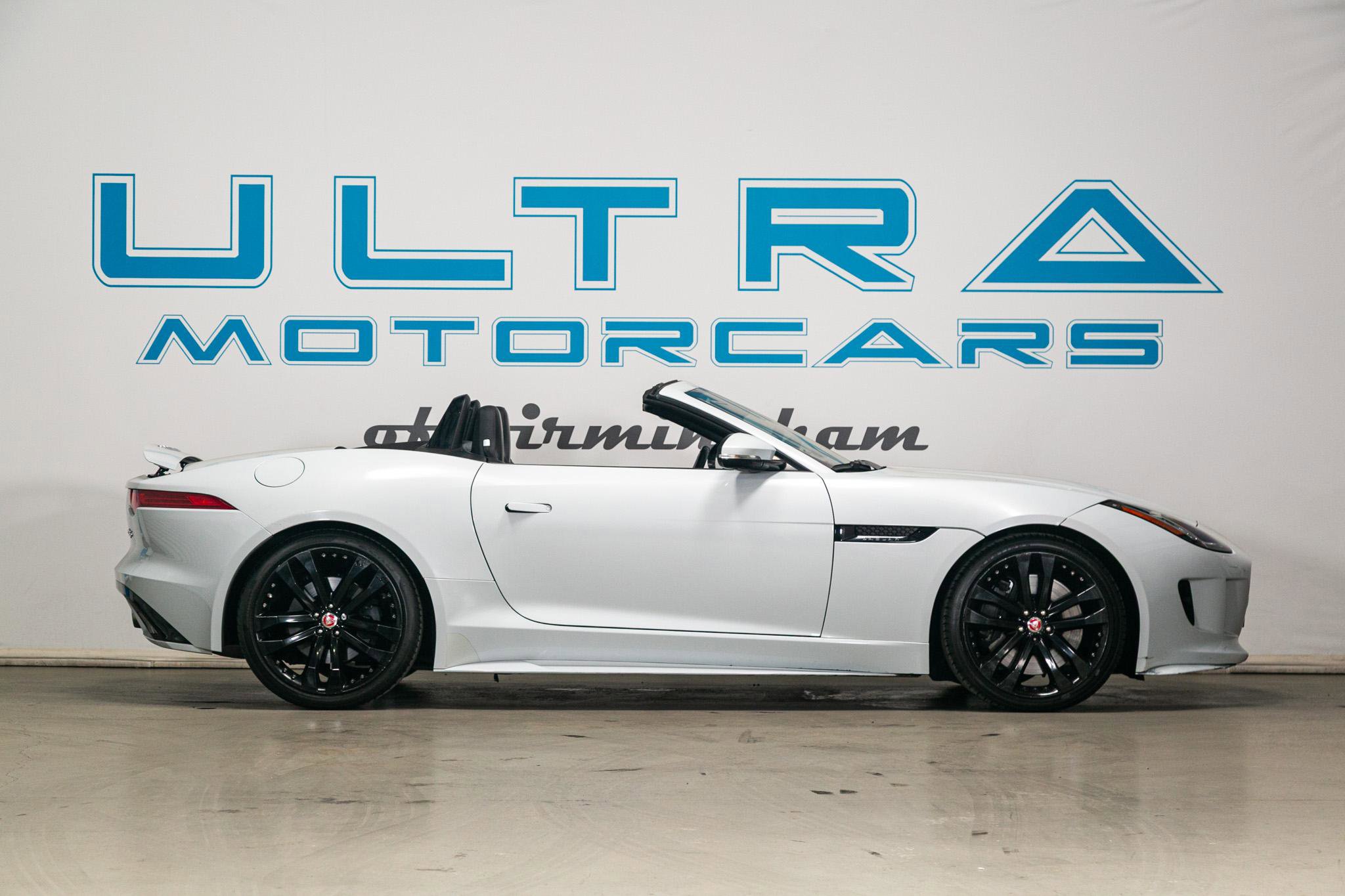 Used 2017 Jaguar F-TYPE S image 5
