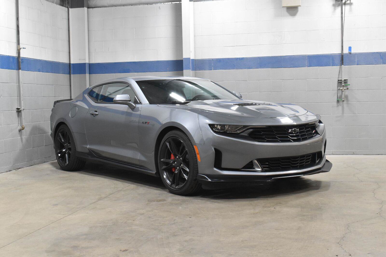 Used 2021 Chevrolet Camaro LT RWD image 24