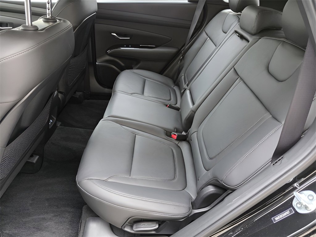 Certified 2025 Hyundai Tucson Limited image 15