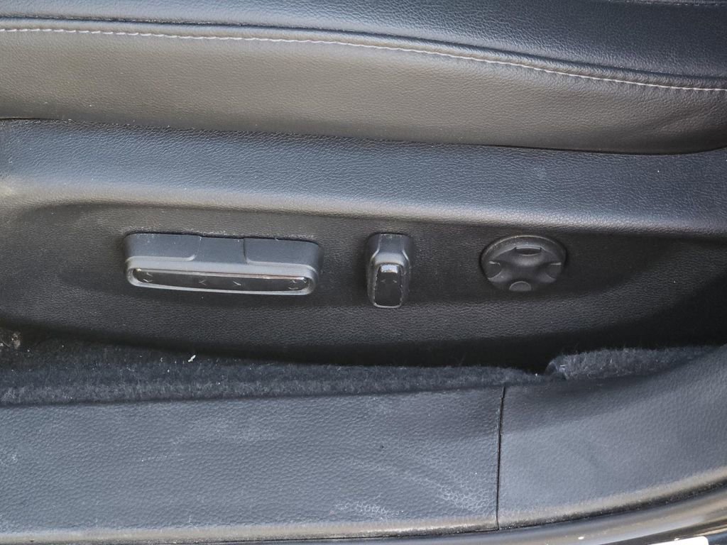 Used 2022 Honda Accord Touring image 29