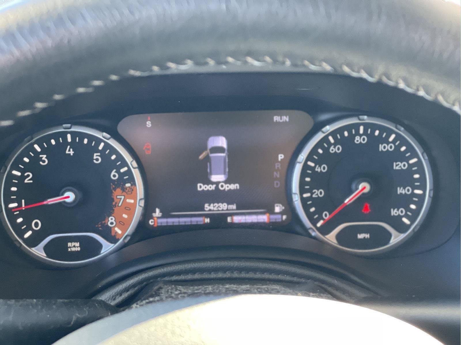 Used 2015 Jeep Renegade Limited AWD/4WD image 27