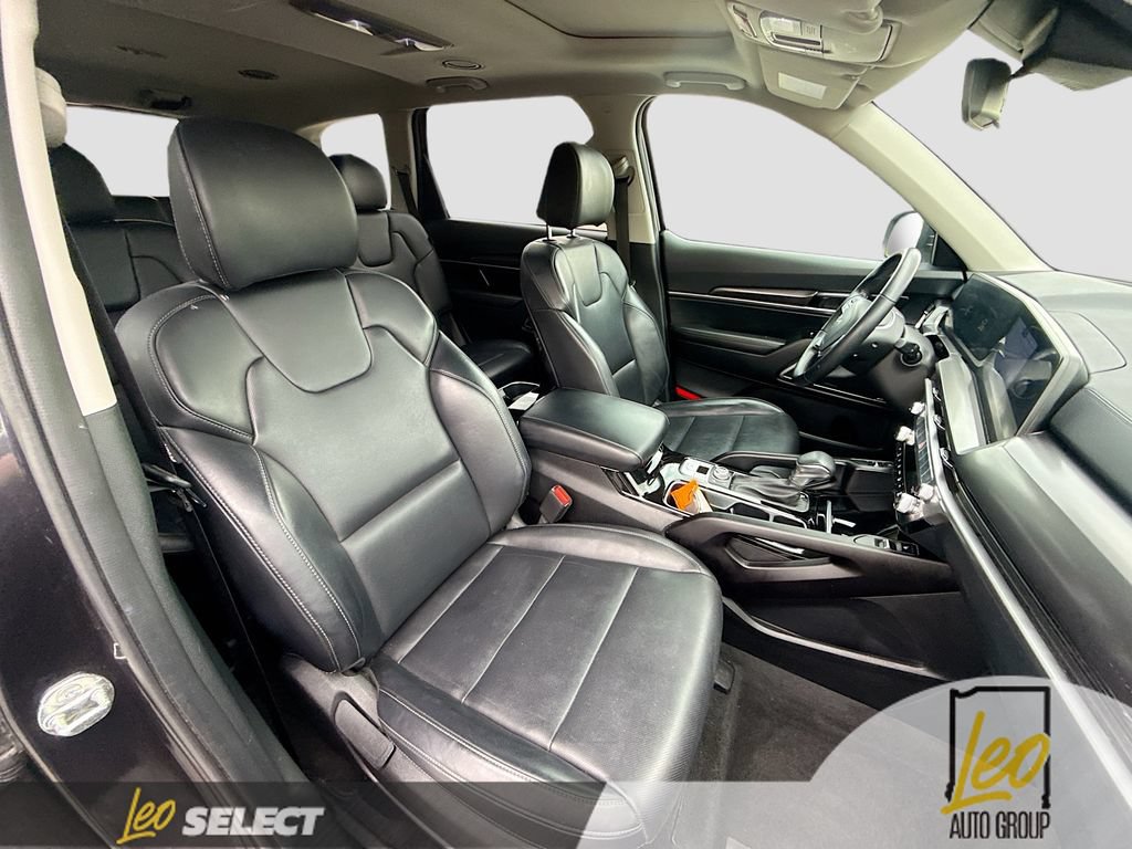 Used 2025 Kia Telluride S AWD/4WD image 33