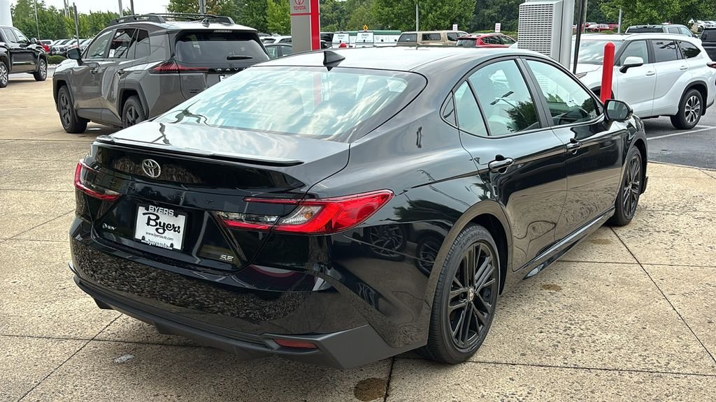 New 2026 Toyota Camry SE FWD image 30