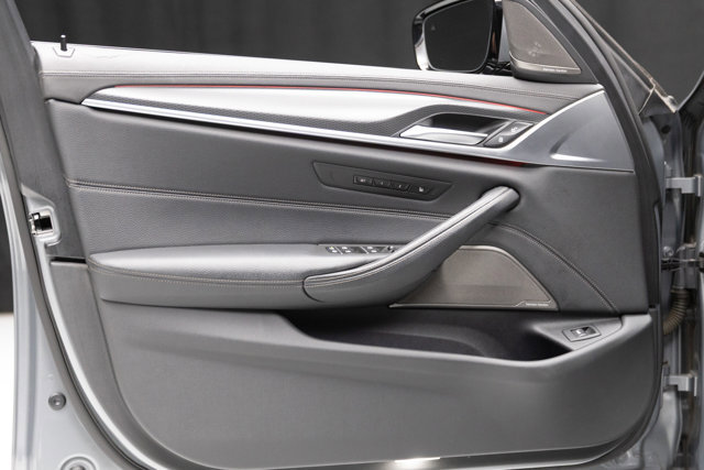 Used 2023 BMW M550i xDrive w/ Executive Package image 37