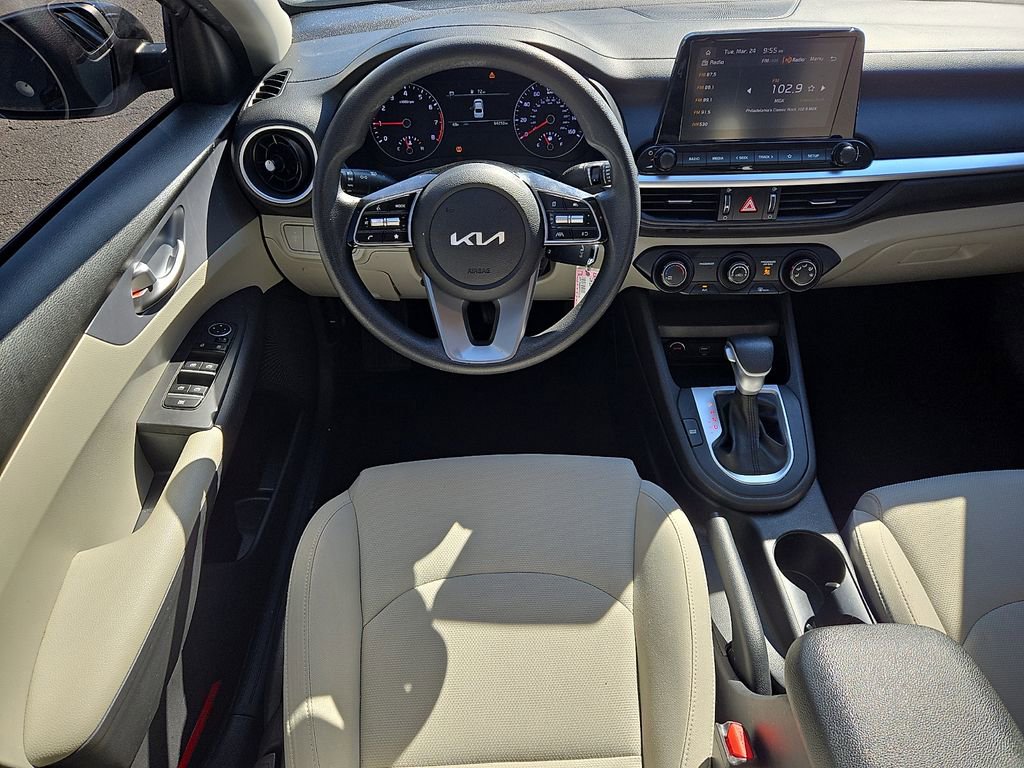 Used 2023 Kia Forte LXS FWD image 11