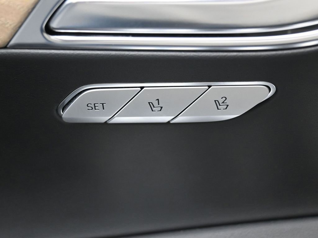 Used 2024 Genesis GV80 3.5T w/ Prestige Package image 14