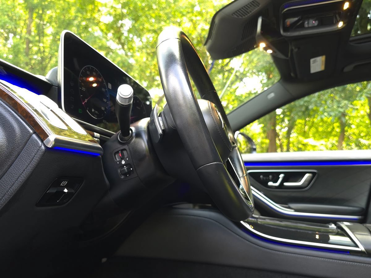 Used 2023 Mercedes-Benz S 580 4MATIC Sedan image 35