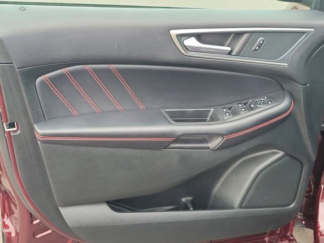 Certified 2023 Ford Edge ST-Line AWD/4WD image 9