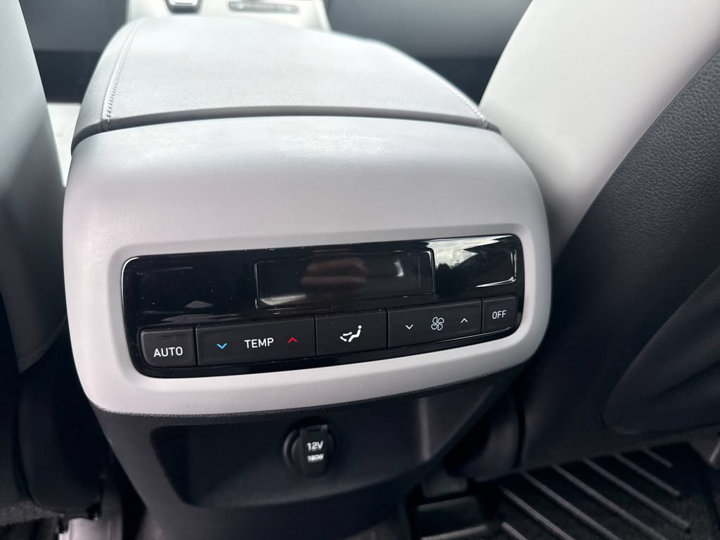 Certified 2024 Hyundai Palisade SEL AWD/4WD image 26