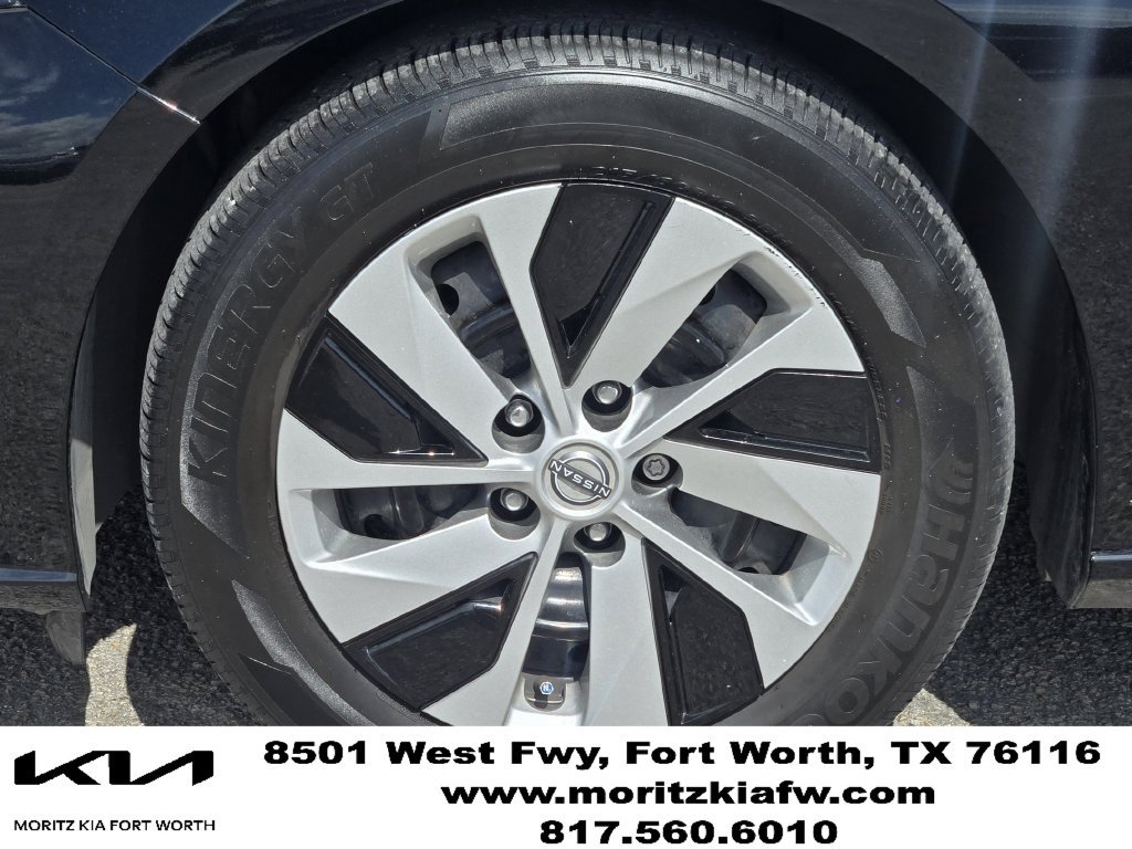 Used 2025 Nissan Altima 2.5 S FWD image 12