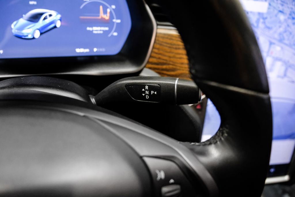 Used 2019 Tesla Model S Long Range image 23