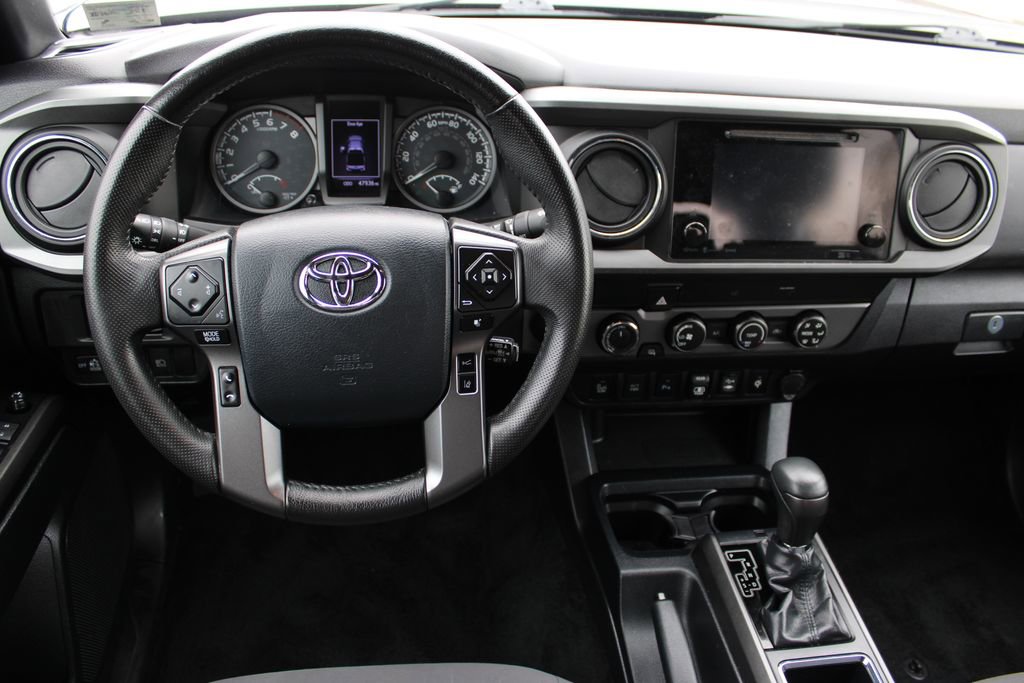 Used 2019 Toyota Tacoma TRD Sport image 11