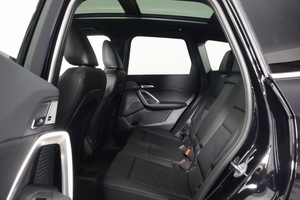 New 2026 BMW X1 xDrive28i w/ Technology Package AWD/4WD image 6