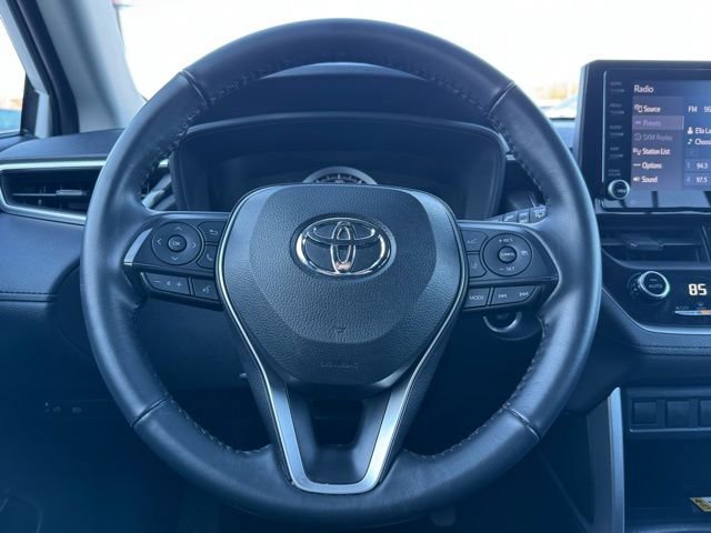 Certified 2022 Toyota Corolla Cross LE image 21