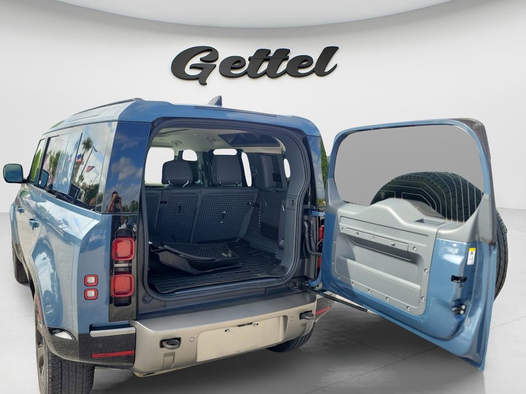 Used 2021 Land Rover Defender 110 X-Dynamic HSE image 9