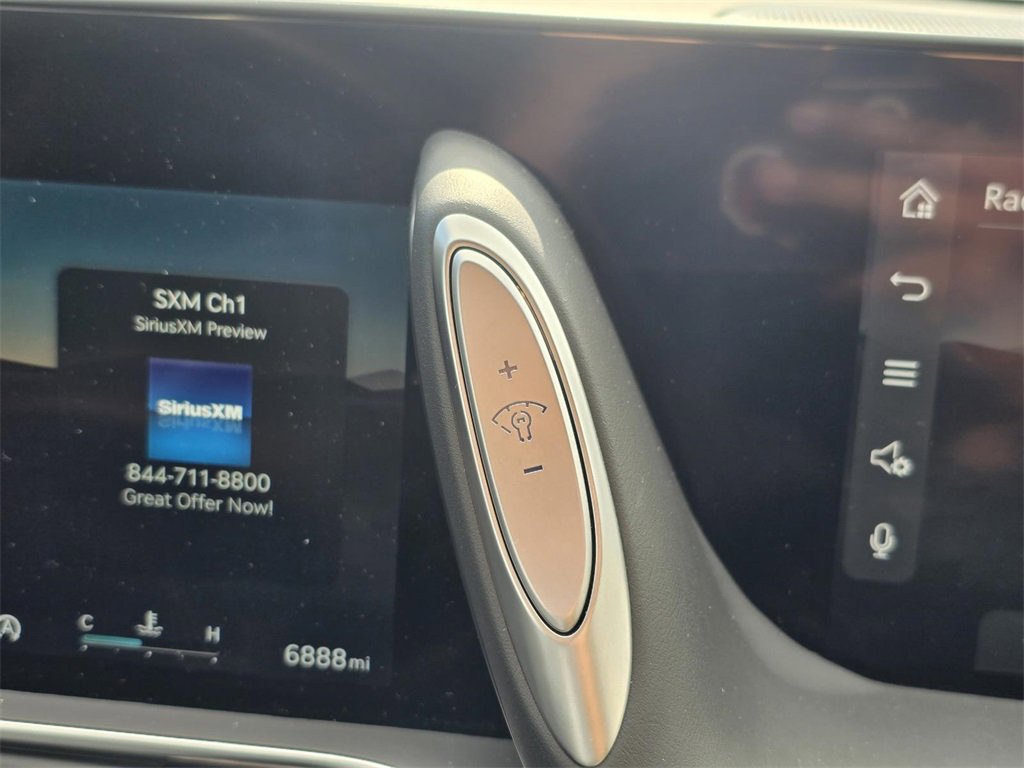 Used 2024 Genesis G90 3.5T image 18