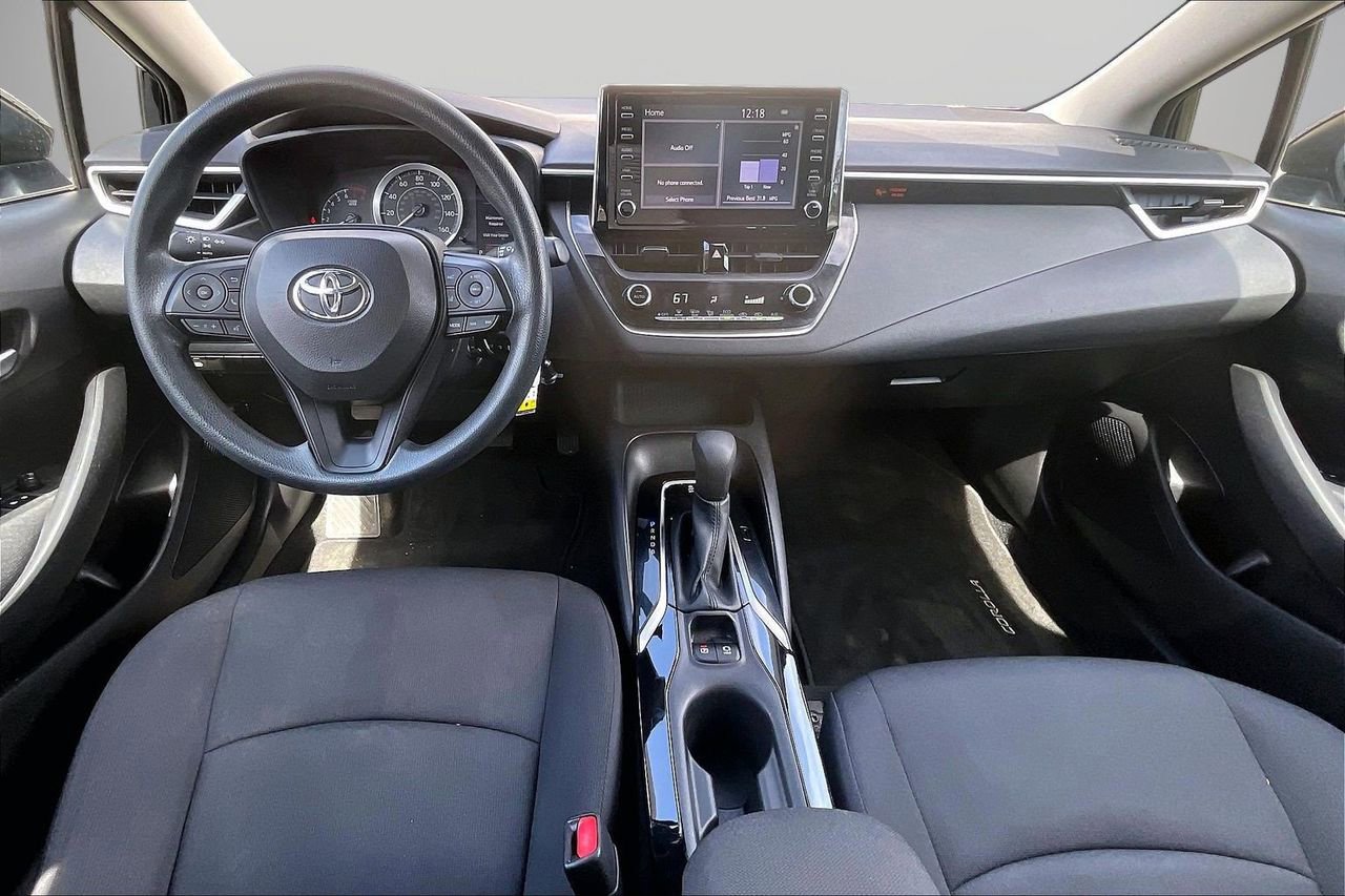 Used 2020 Toyota Corolla LE image 15