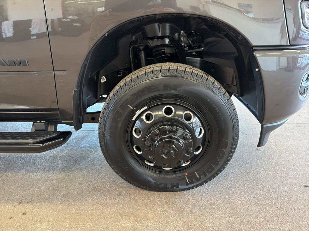 New 2026 RAM 3500 Big Horn image 31