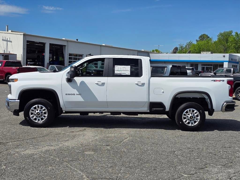 New 2026 Chevrolet Silverado 2500 LT w/ Leather Package AWD/4WD image 18