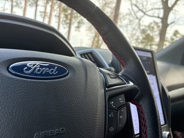 Used 2023 Ford Edge ST-Line image 27