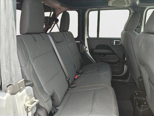 Used 2024 Jeep Wrangler Sahara image 20