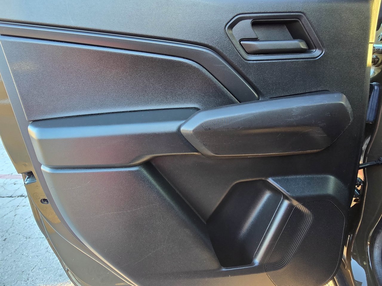 Used 2024 Chevrolet Colorado W/T image 13