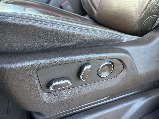 Used 2024 GMC Sierra 3500 Denali image 18