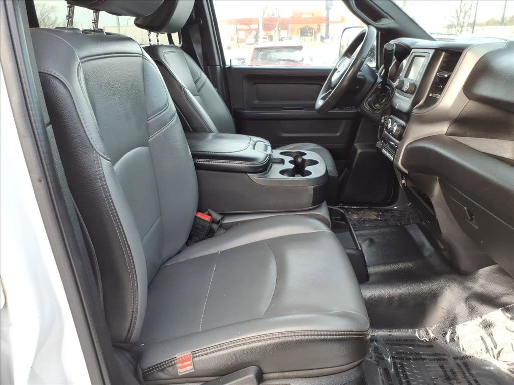 Used 2022 RAM 2500 Tradesman w/ Chrome Appearance Group AWD/4WD image 19
