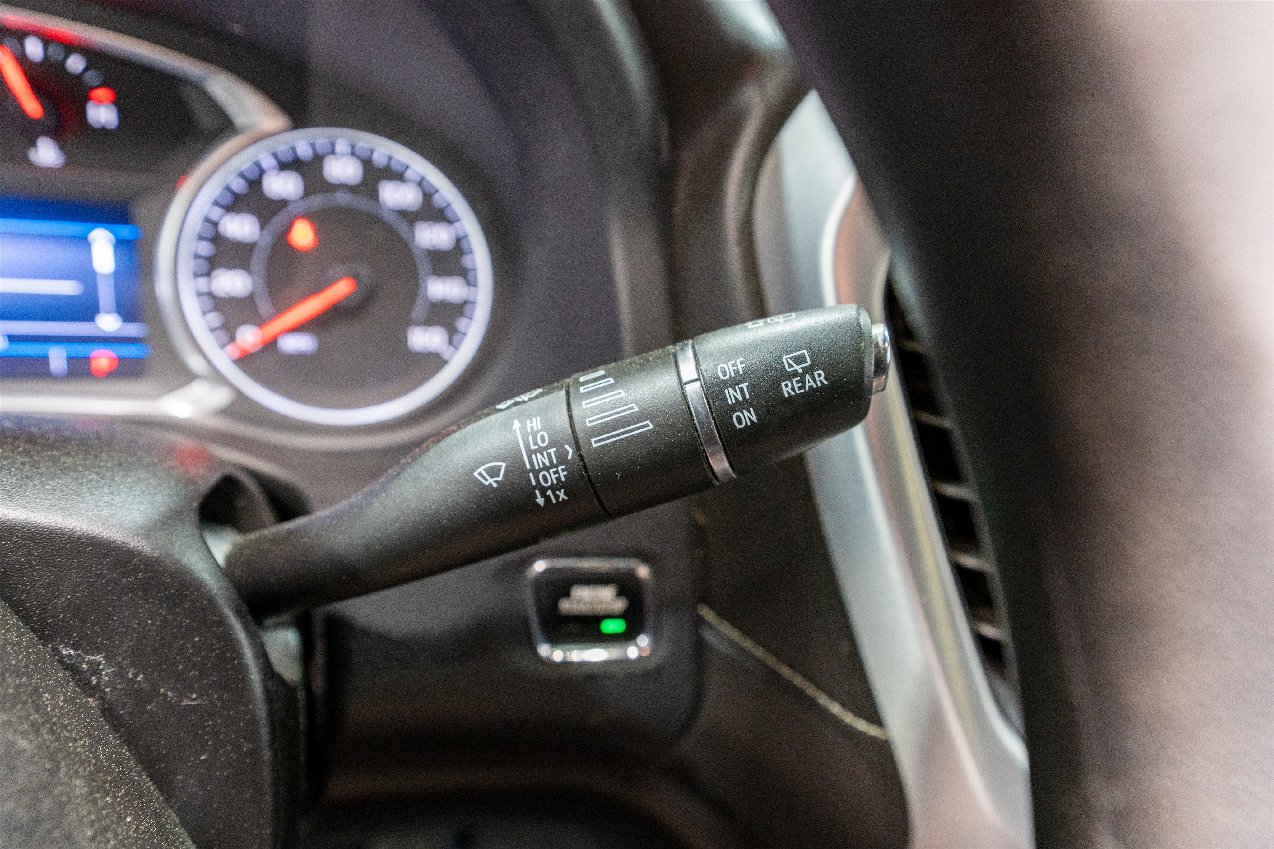 Used 2021 GMC Acadia SLE w/ Elevation Edition image 26