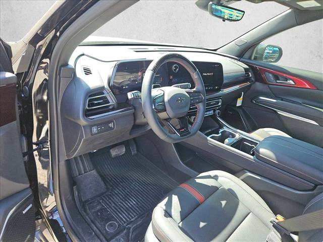 New 2026 Chevrolet Traverse RS w/ LPO, Floor Liner Package image 11