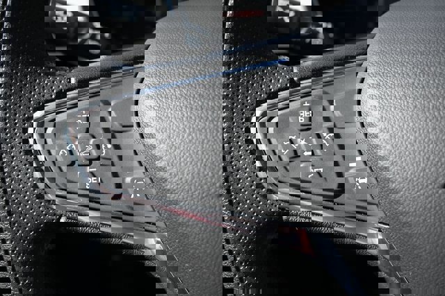 Used 2022 Chevrolet Equinox LS w/ LS Convenience Package image 36