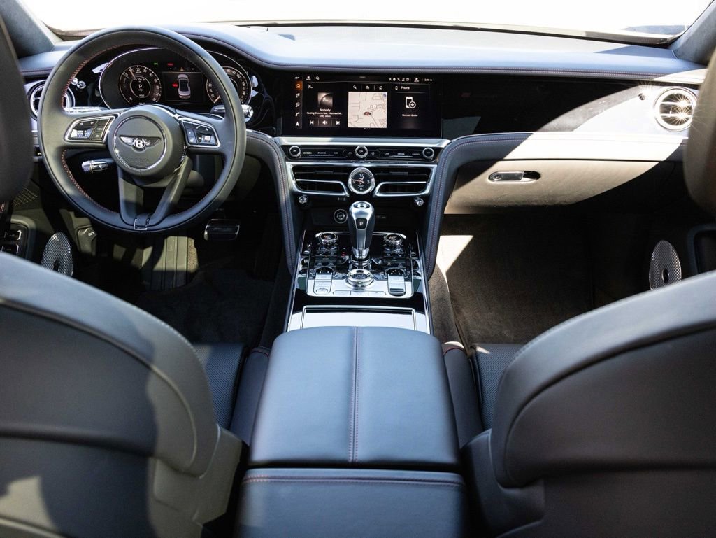 New 2026 Bentley Flying Spur Plug-In Hybrid AWD/4WD image 2