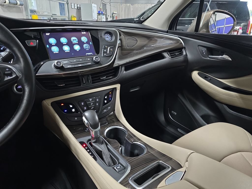 Used 2019 Buick Envision Premium w/ Driver Confidence Package AWD/4WD image 24