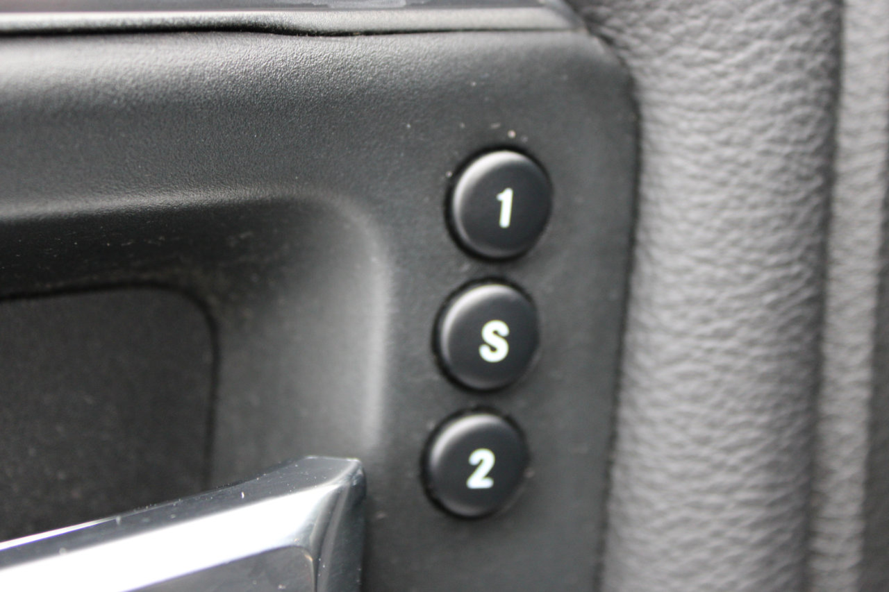 Used 2019 RAM 2500 Laramie w/ Night Edition image 17