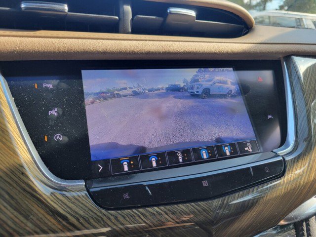 Used 2020 Cadillac XT6 Premium Luxury w/ Platinum Package FWD image 21