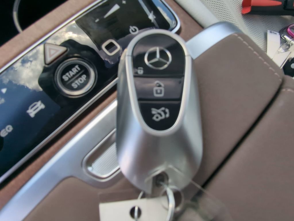 Certified 2024 Mercedes-Benz EQS 450+ 4MATIC Sedan image 27