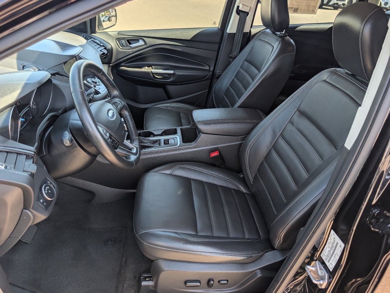Used 2019 Ford Escape Titanium FWD image 2