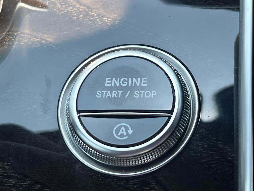 New 2026 Mercedes-Benz C 300 4MATIC Sedan image 43