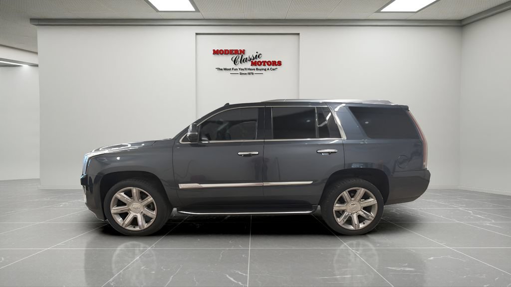 Used 2019 Cadillac Escalade Luxury AWD/4WD image 4