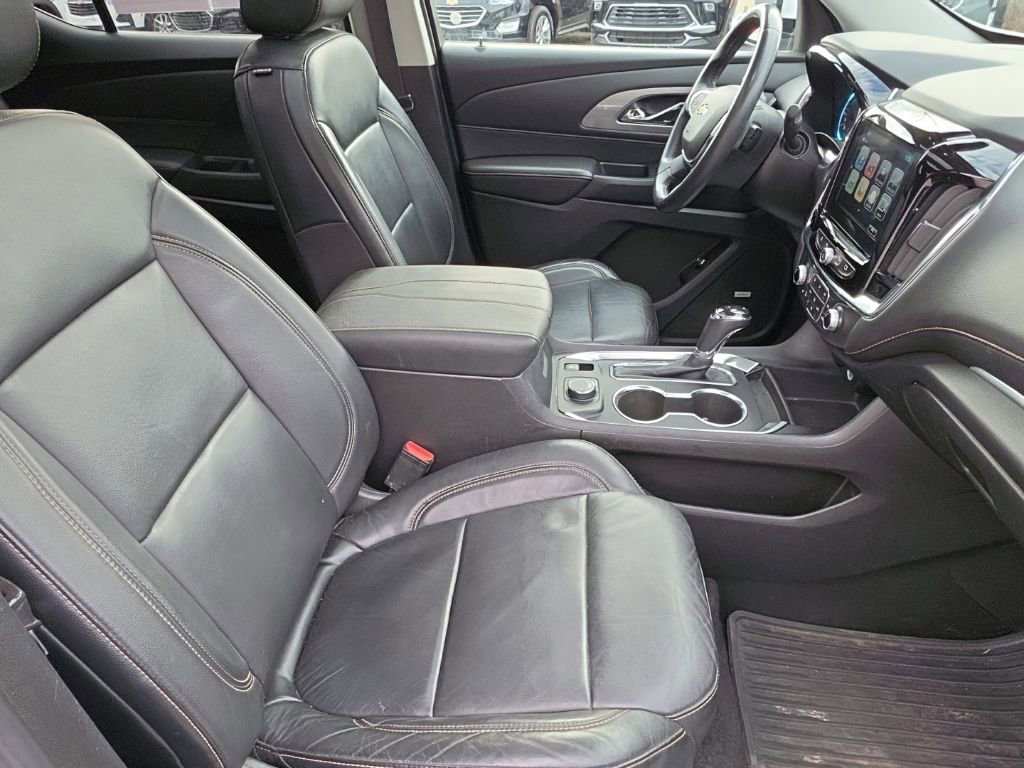 Used 2018 Chevrolet Traverse LT image 28