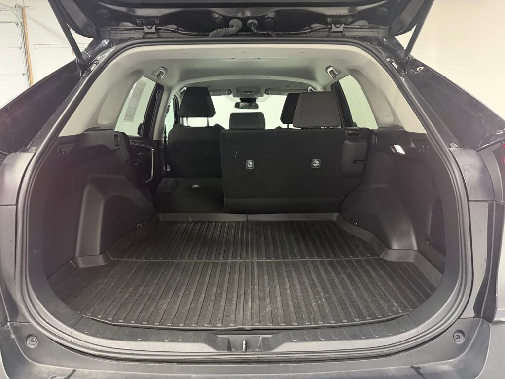 Used 2024 Toyota RAV4 XLE image 26