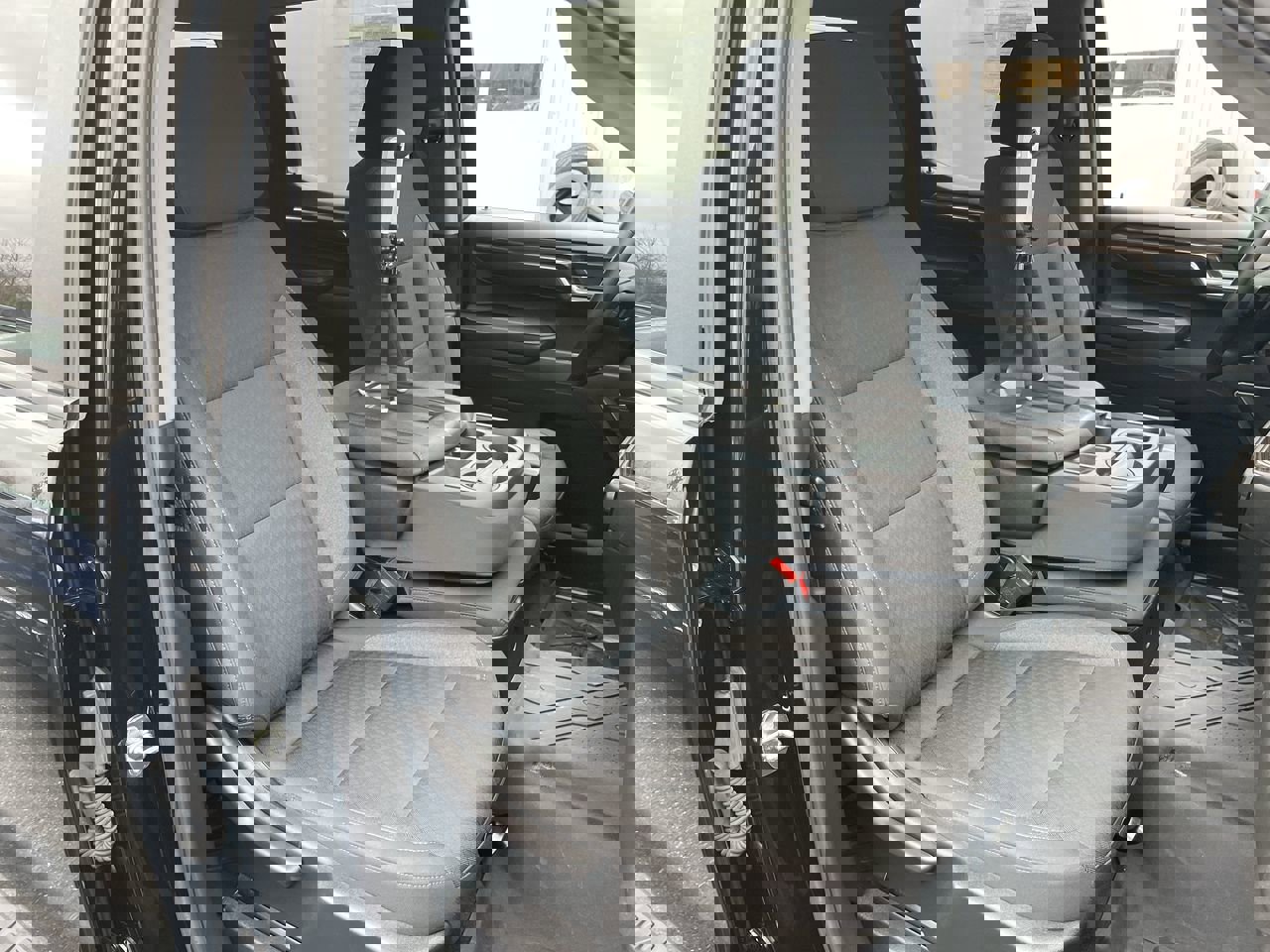 Used 2023 Chevrolet Silverado 1500 RST image 39